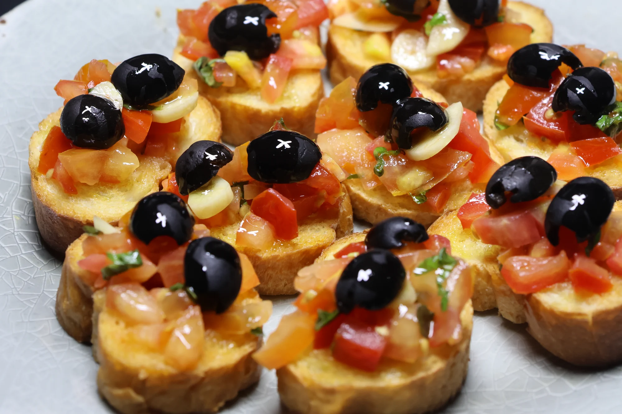 Bruschetta Al Pomodoro E Olive